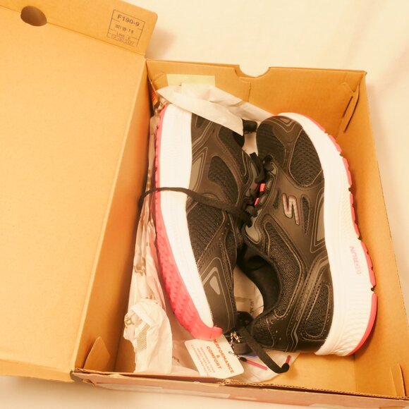 Skechers Go Run Women's Size 7 Black Athletic Running Shoes Sneakers - Picture 15 of 16